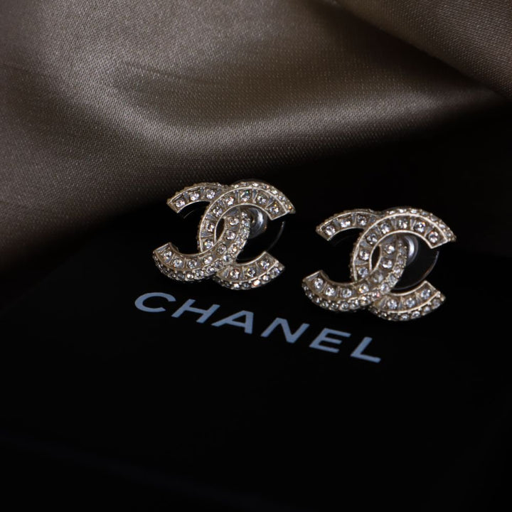 CHANEL 閃石COCO雙C耳環 - Vintasy