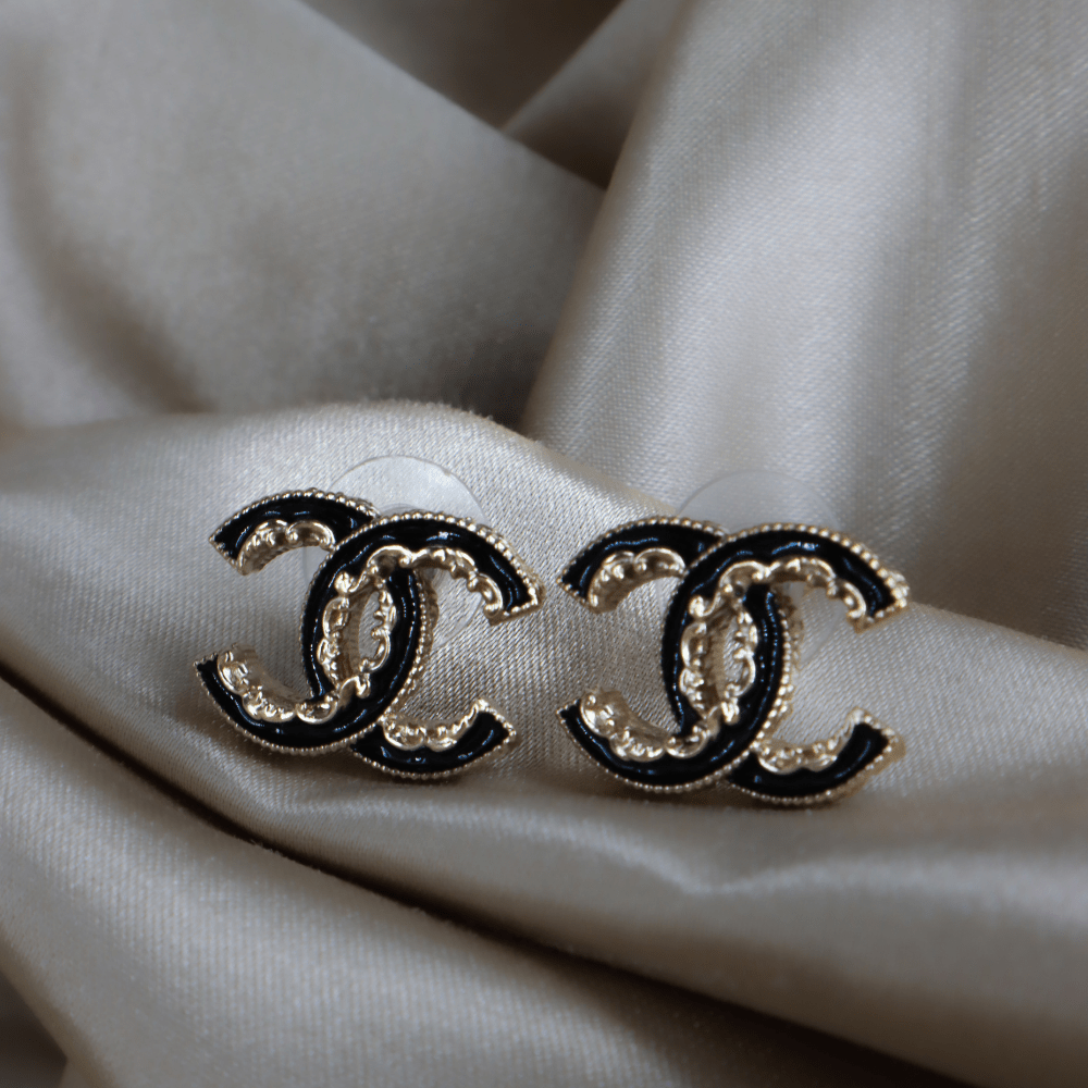 CHANEL 經典造型收藏級COCO雙C耳環 - Vintasy
