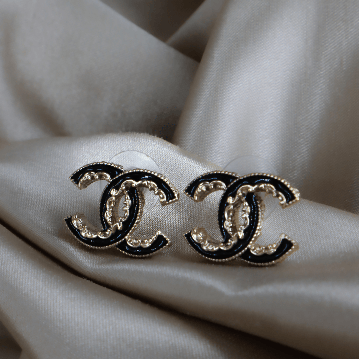 CHANEL 經典造型收藏級COCO雙C耳環 - Vintasy