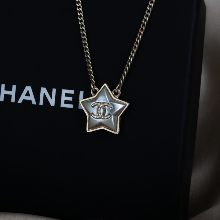 CHANEL 藍珍珠星星吊墜項鏈|附原盒 - Vintasy