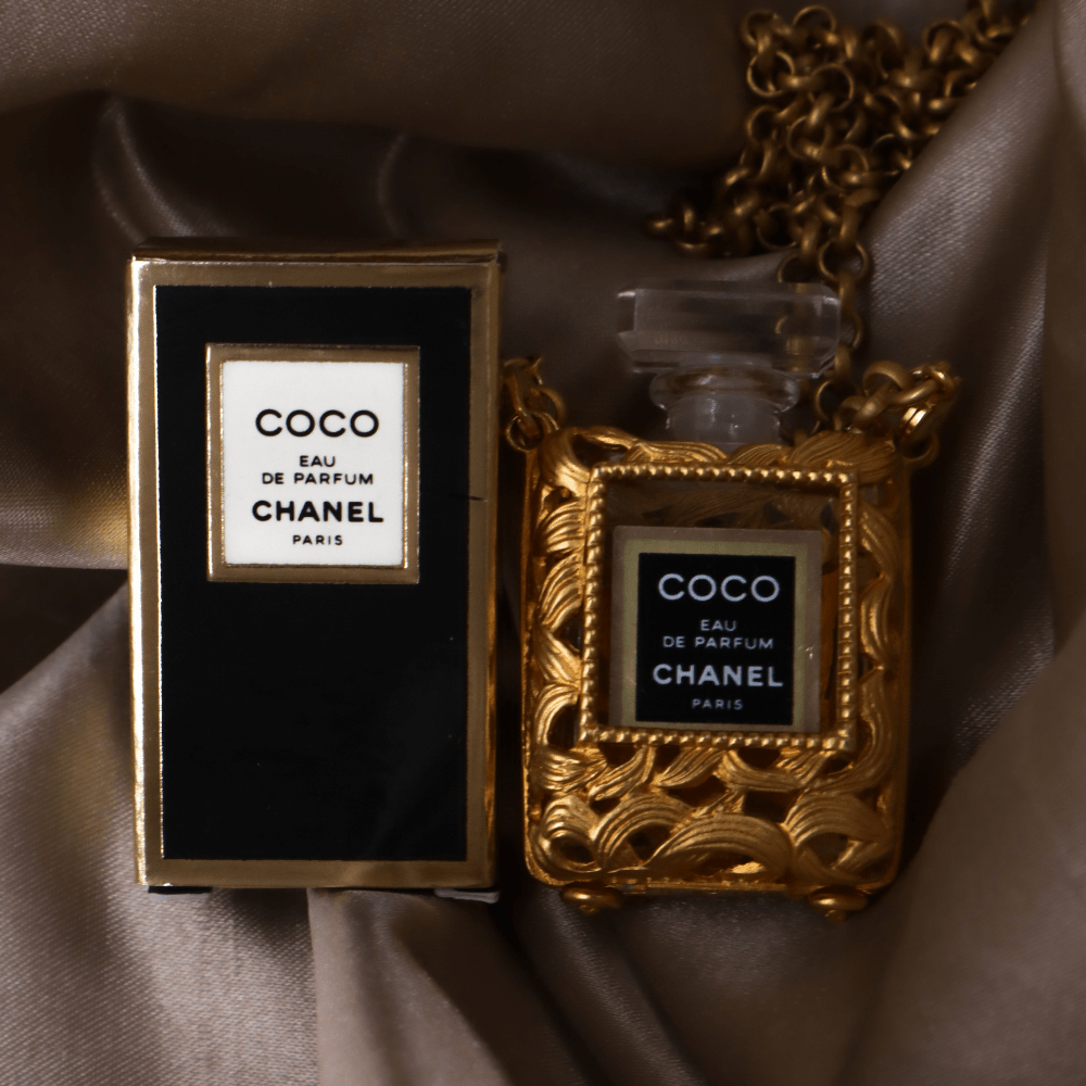 CHANEL 香水瓶項鏈 | 稀品金色珍品 未使用美品連原盒! - Vintasy