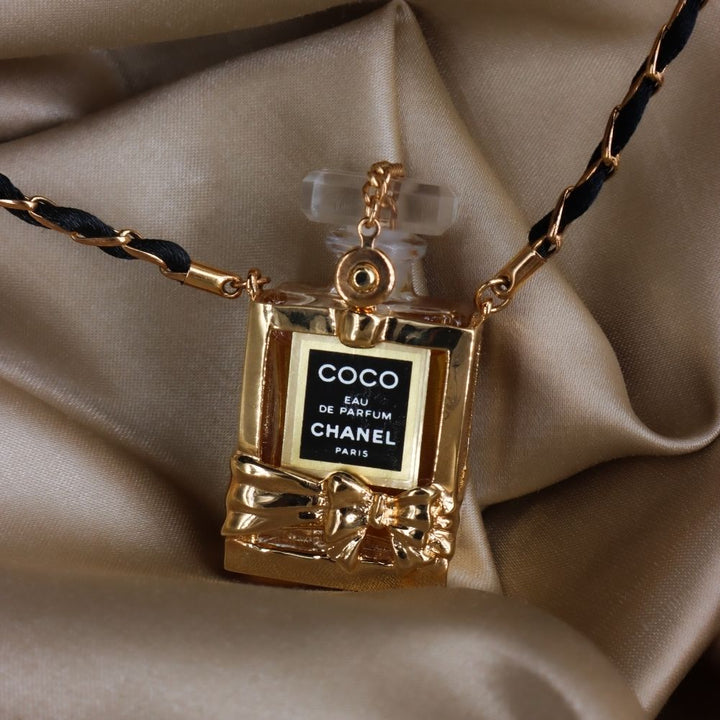 CHANEL 香水瓶項鏈 | 稀品金色珍品 - Vintasy