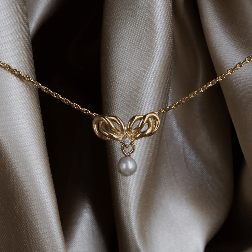 CHRISTIAN DIOR 珍珠1980年代鎖骨項鏈 - Vintasy