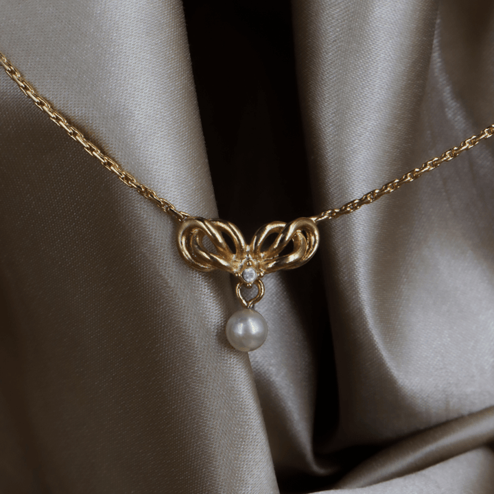 CHRISTIAN DIOR 珍珠1980年代鎖骨項鏈 - Vintasy