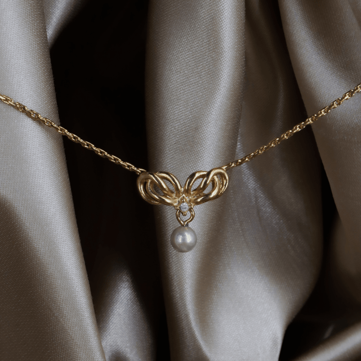 CHRISTIAN DIOR 珍珠1980年代鎖骨項鏈 - Vintasy