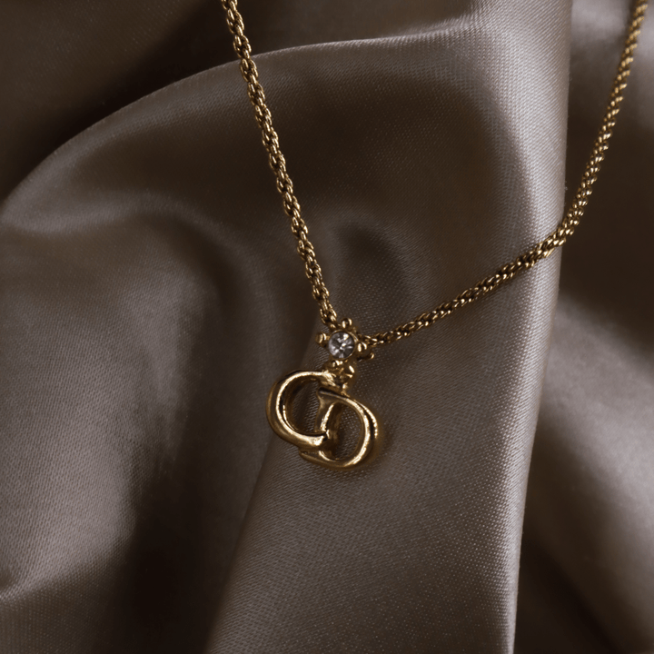 CHRISTIAN DIOR 吊墜閃石項鏈(金)連原盒| 1990年代款 | 秒殺熱賣款 - Vintasy項鏈