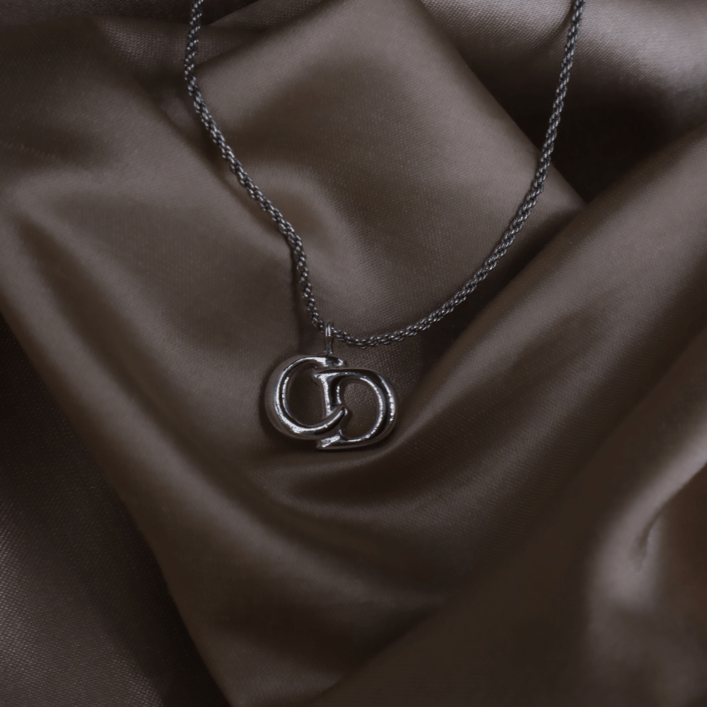 CHRISTIAN DIOR CD簡約吊墜項鏈 |極罕銀色! - Vintasy