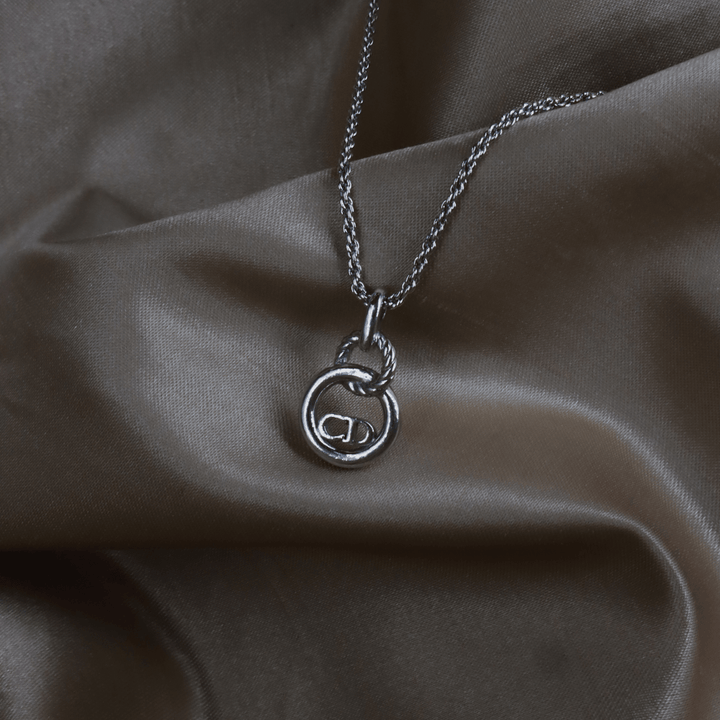 CHRISTIAN DIOR CD麻花吊墜項鏈 - Vintasy項鏈