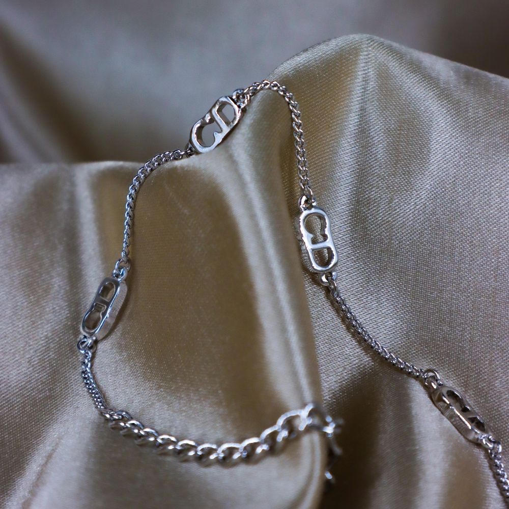 CHRISTIAN DIOR 小CD手鏈|日常簡約爆款 - Vintasy手鏈