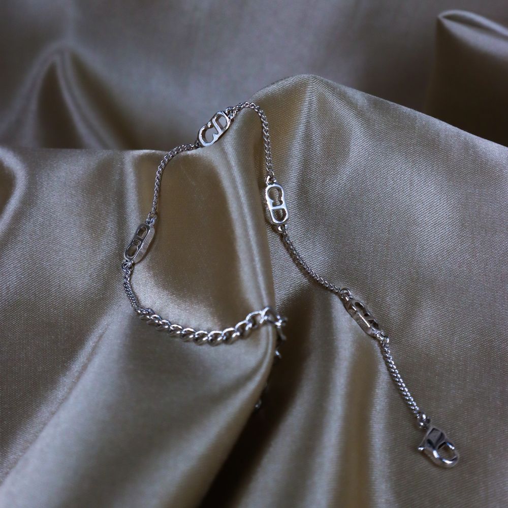 CHRISTIAN DIOR 小CD手鏈|日常簡約爆款 - Vintasy手鏈