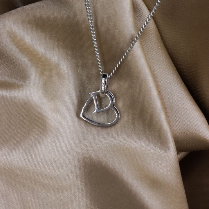 CHRISTIAN DIOR 簡約心心DIOR雙吊墜項鏈 - Vintasy