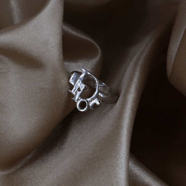 CHRISTIAN DIOR 簡約LOGO戒指 - Vintasy