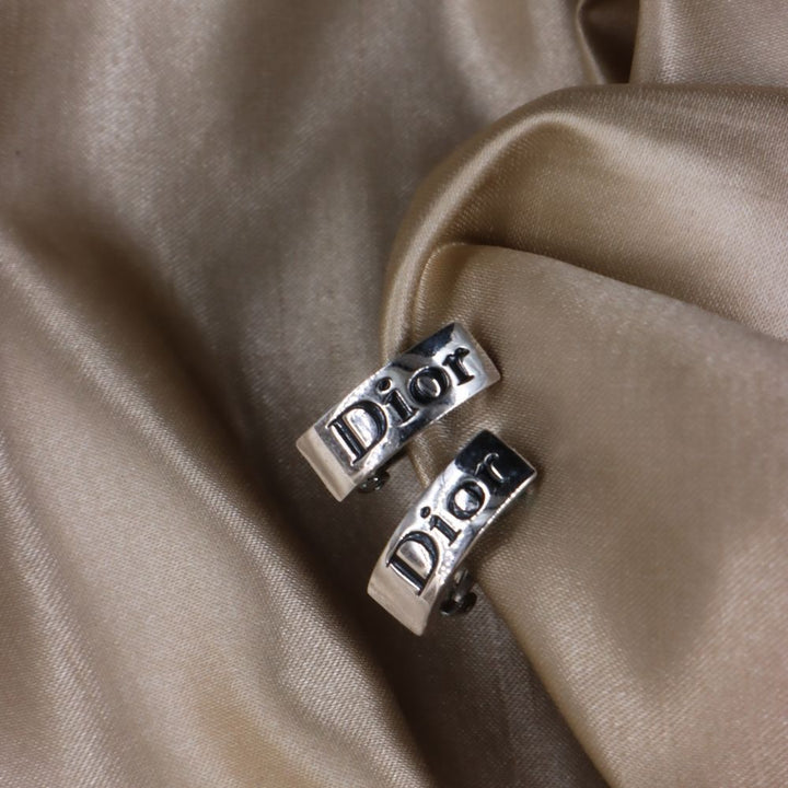 CHRISTIAN DIOR 簡約LOGO耳夾 - Vintasy