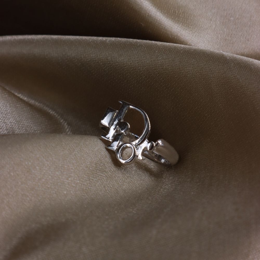 CHRISTIAN DIOR 簡約LOGO戒指 - Vintasy