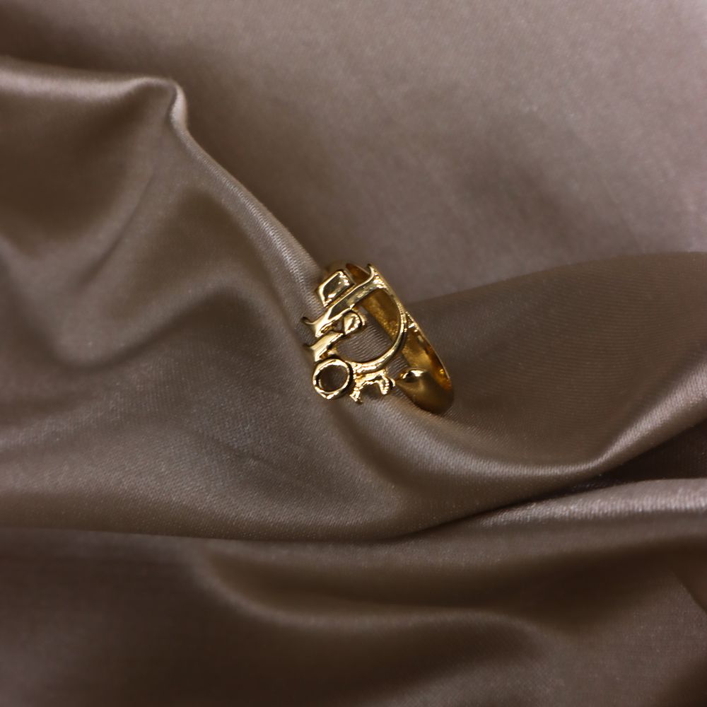 CHRISTIAN DIOR 簡約LOGO戒指 - Vintasy