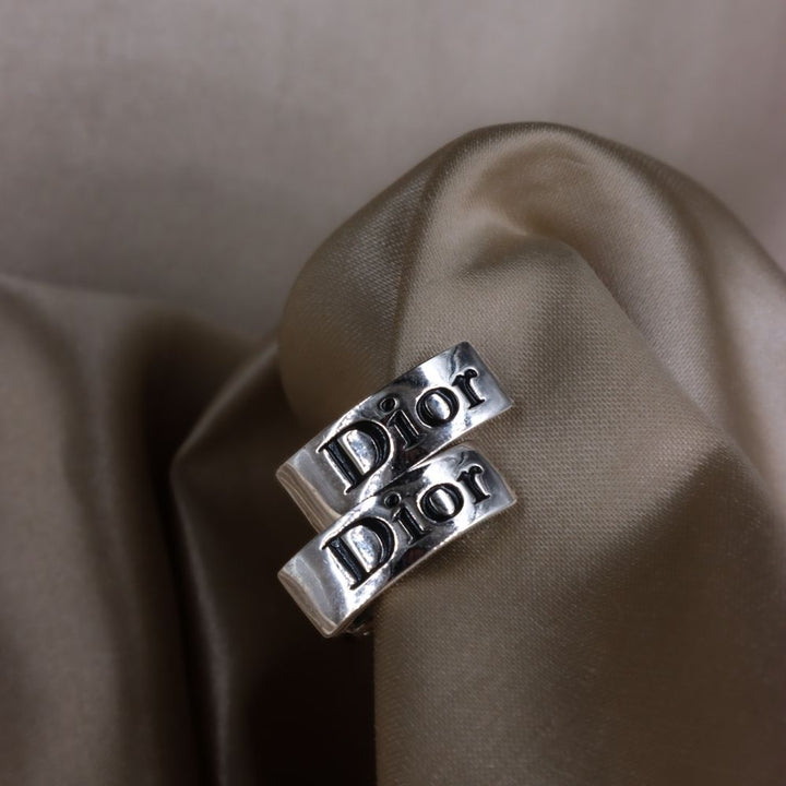CHRISTIAN DIOR 簡約LOGO耳夾 - Vintasy