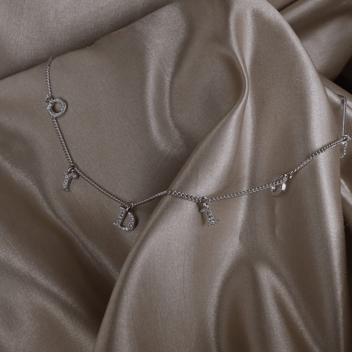 CHRISTIAN DIOR SPELL OUT 閃石鎖骨項鏈 | 未使用級! - Vintasy手鏈