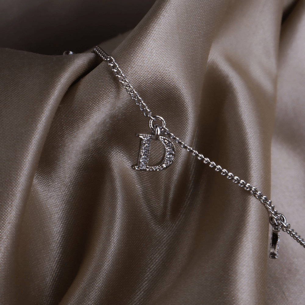 CHRISTIAN DIOR SPELL OUT 閃石鎖骨項鏈 | 未使用級! - Vintasy手鏈