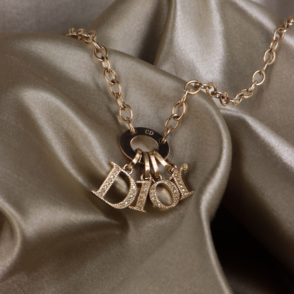 CHRISTIAN DIOR SPELL OUT 閃石項鏈 - Vintasy