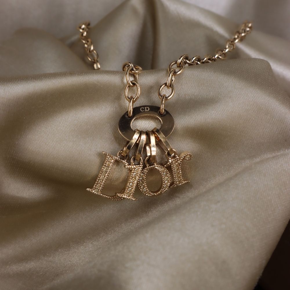 CHRISTIAN DIOR SPELL OUT 閃石項鏈 - Vintasy
