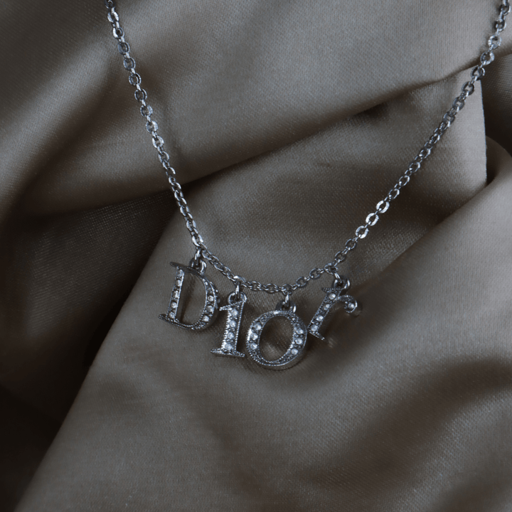CHRISTIAN DIOR SPELL OUT 閃石鎖骨項鏈 | 未使用級! - Vintasy手鏈