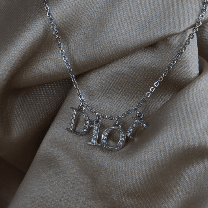 CHRISTIAN DIOR SPELL OUT 閃石鎖骨項鏈 | 未使用級! - Vintasy手鏈