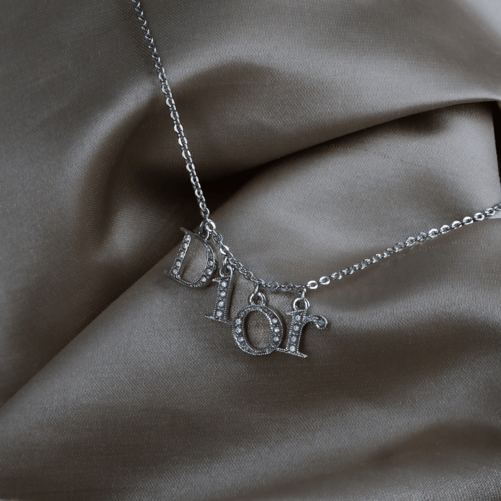 CHRISTIAN DIOR SPELL OUT 閃石鎖骨項鏈 | 未使用級! - Vintasy手鏈