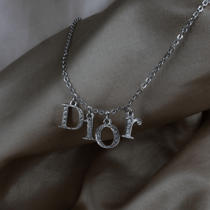 CHRISTIAN DIOR SPELL OUT 閃石鎖骨項鏈 | 未使用級! - Vintasy手鏈