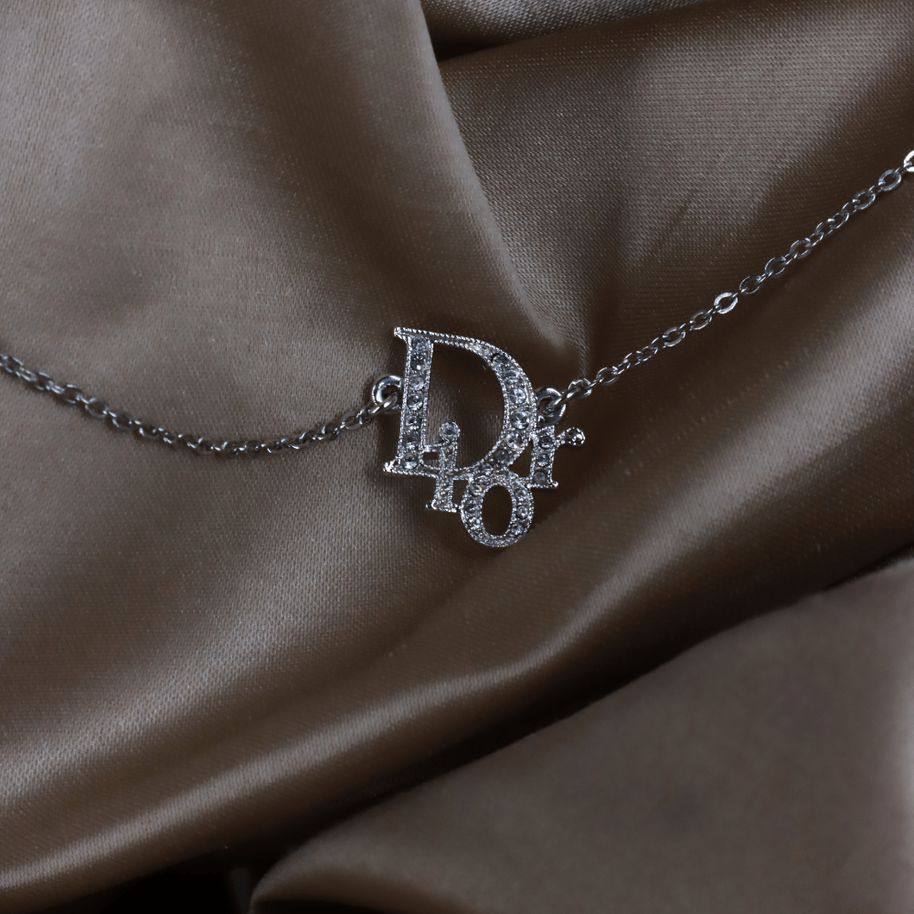 CHRISTIAN DIOR 閃石吊墜項鏈 | 熱賣第一位! - Vintasy項鏈
