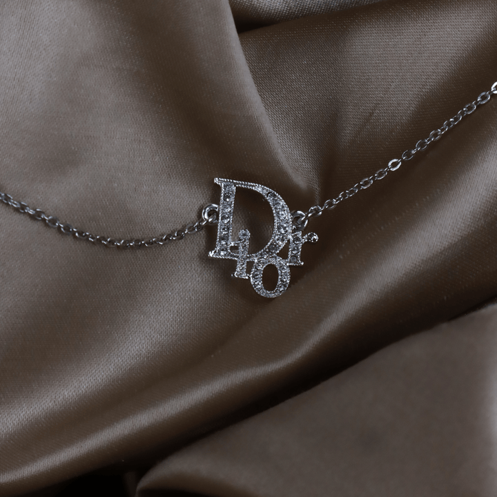 CHRISTIAN DIOR 閃石吊墜項鏈 | 熱賣第一位! - Vintasy項鏈