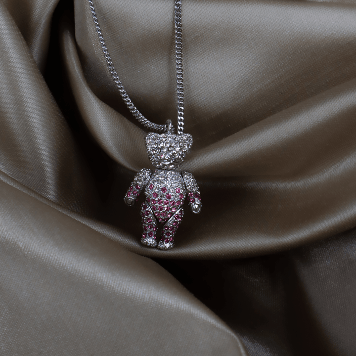 CHRISTIAN DIOR 粉紅小熊閃石吊墜項鏈 - Vintasy