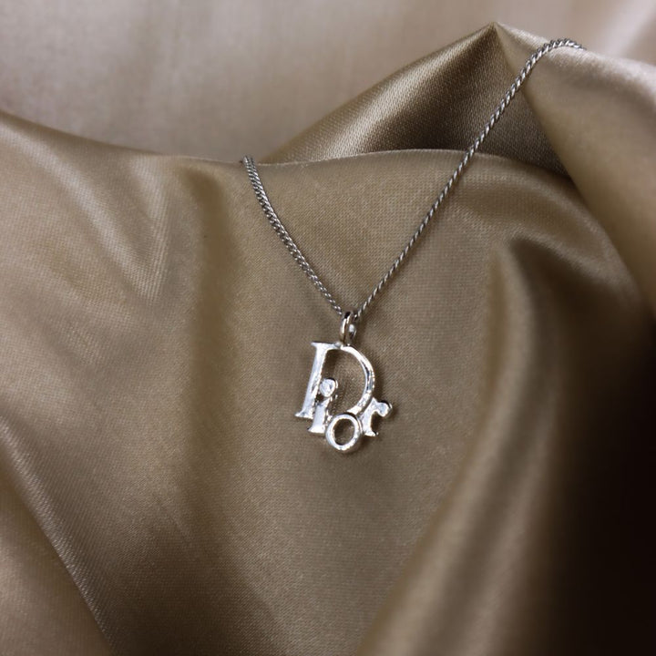 CHRISTIAN DIOR 簡約吊墜項鏈 - Vintasy項鏈