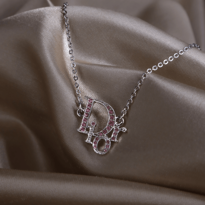 CHRISTIAN DIOR 粉紅閃石吊墜手鏈 | 熱賣手鏈第一位! - Vintasy項鏈