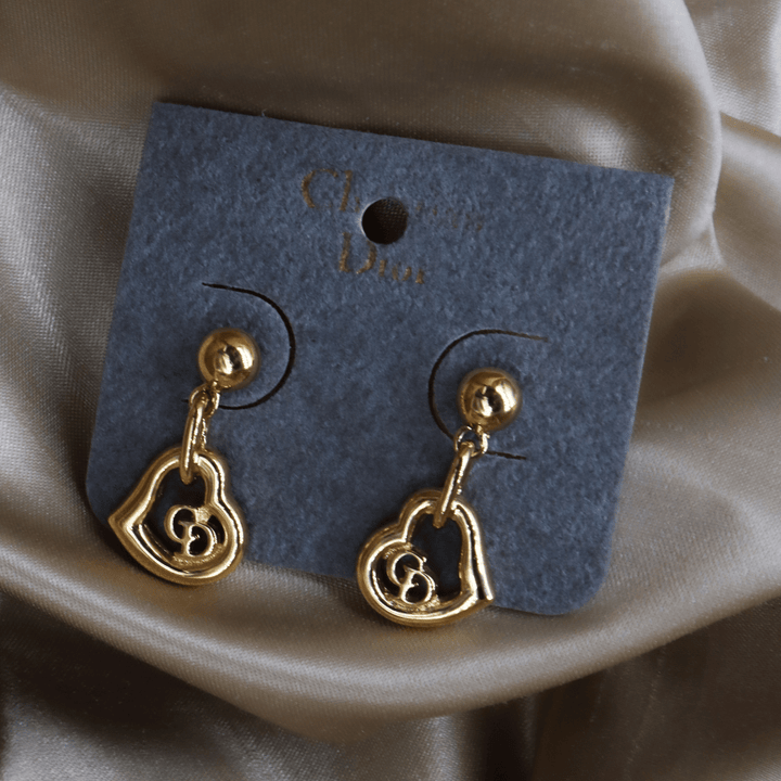 CHRISTIAN DIOR 簡約心心吊墜耳環|未使用級 - Vintasy