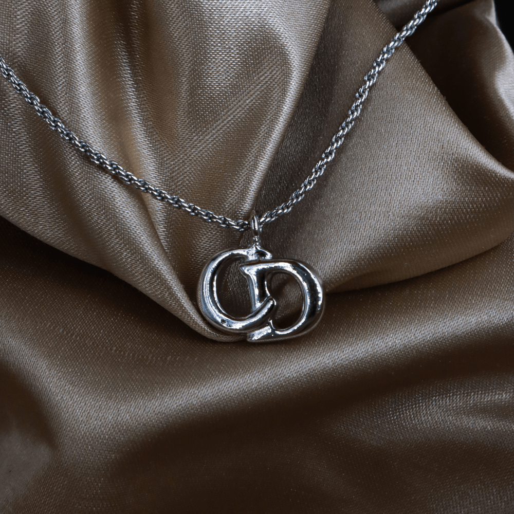 CHRISTIAN DIOR 簡約吊墜項鏈 - Vintasy項鏈