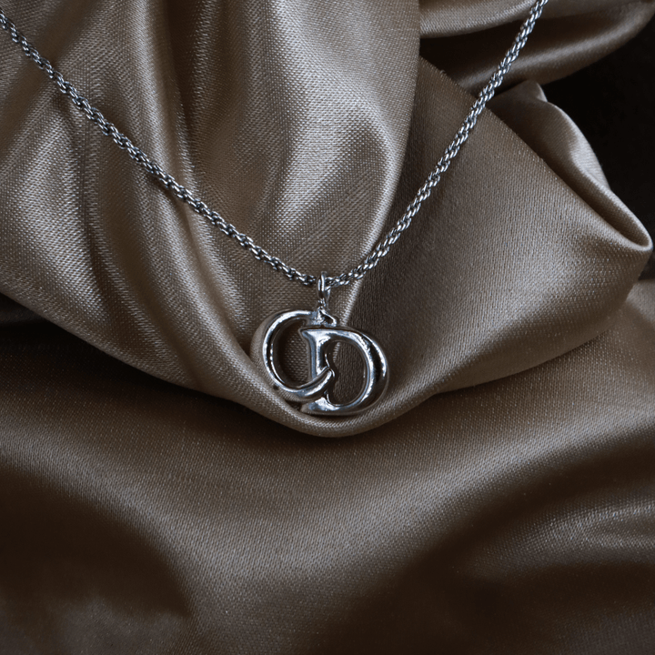 CHRISTIAN DIOR 簡約吊墜項鏈 - Vintasy項鏈