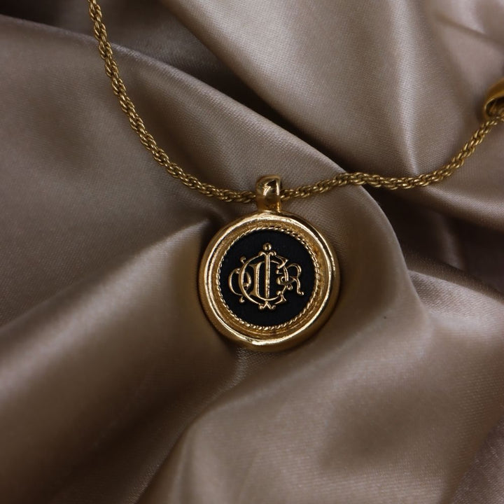 CHRISTIAN DIOR 絕版馬車項鏈連耳夾 | 稀有收藏品 - Vintasy