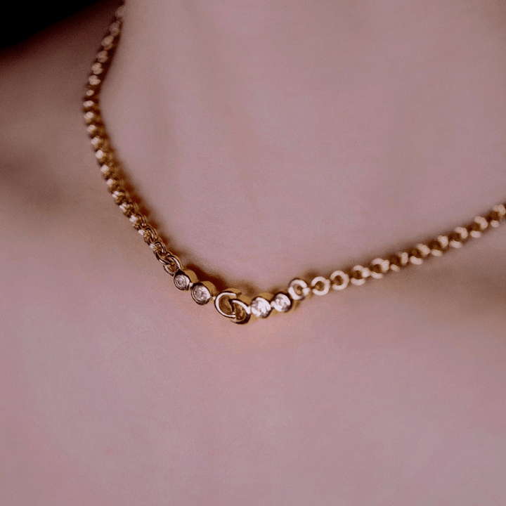 CHRISTIAN DIOR 閃石鎖骨項鏈 | 熱銷第一位 - Vintasy