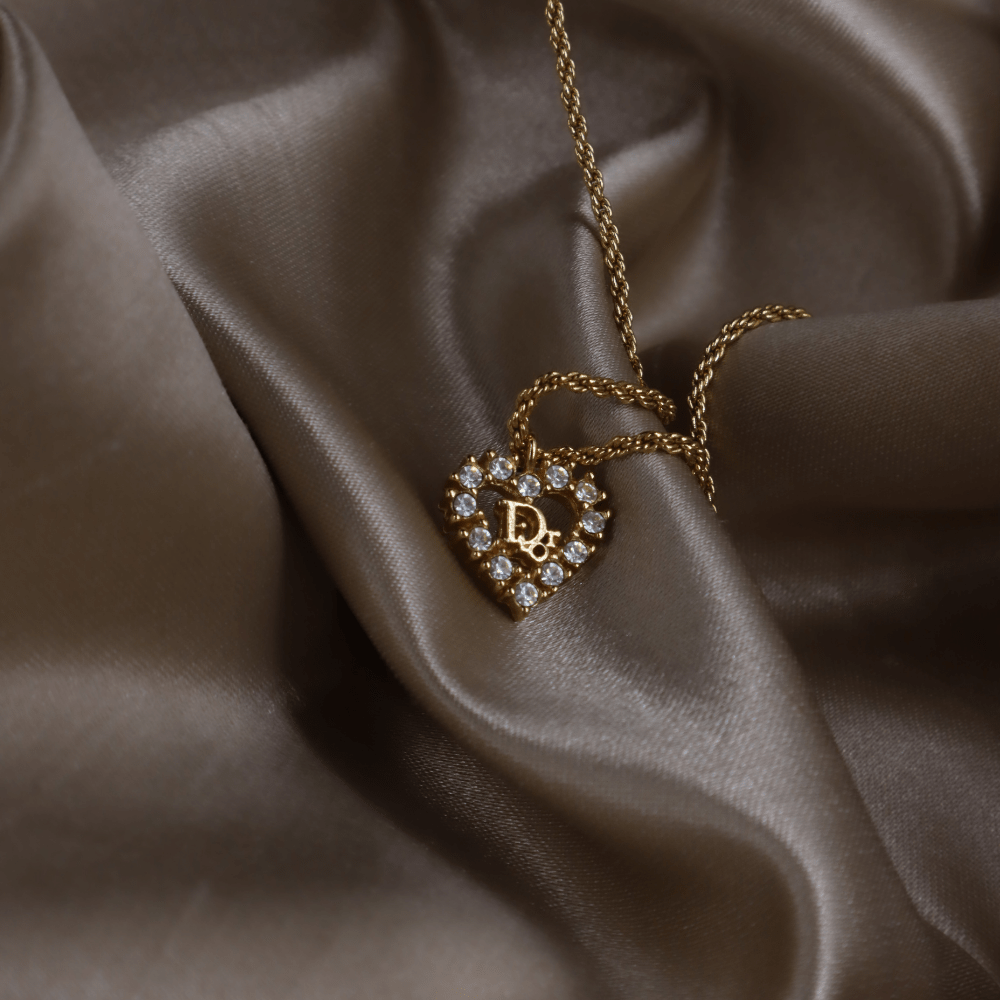 CHRISTIAN DIOR 心型閃石項鏈 | 秒殺熱賣款 - Vintasy項鏈