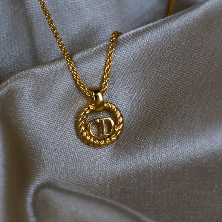 Christian Dior ヴィンテージ ツイストチェーンネックレス Christian Dior Signed Vintage Long Gold Tone Twisted Chain