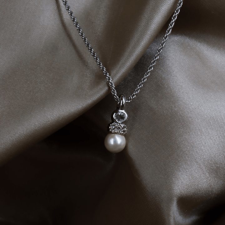 CHRISTIAN DIOR 珍珠閃石吊墜項鏈 - Vintasy