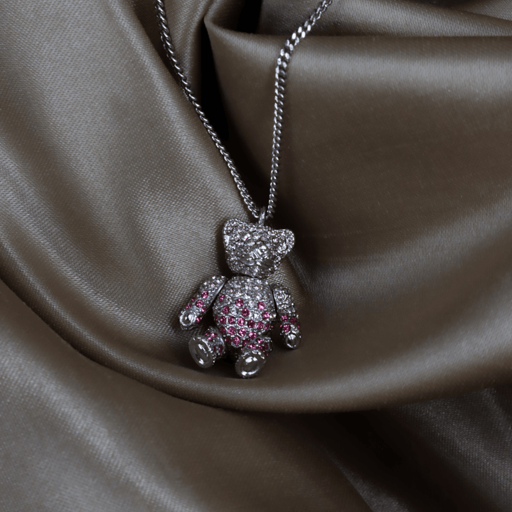 CHRISTIAN DIOR 粉紅小熊閃石吊墜項鏈 - Vintasy