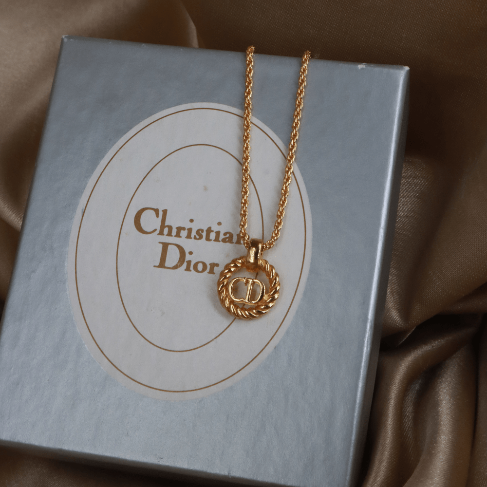 CHRISTIAN DIOR 麻花吊墜項鏈|經典之作 |未使用附原盒 - Vintasy項鏈