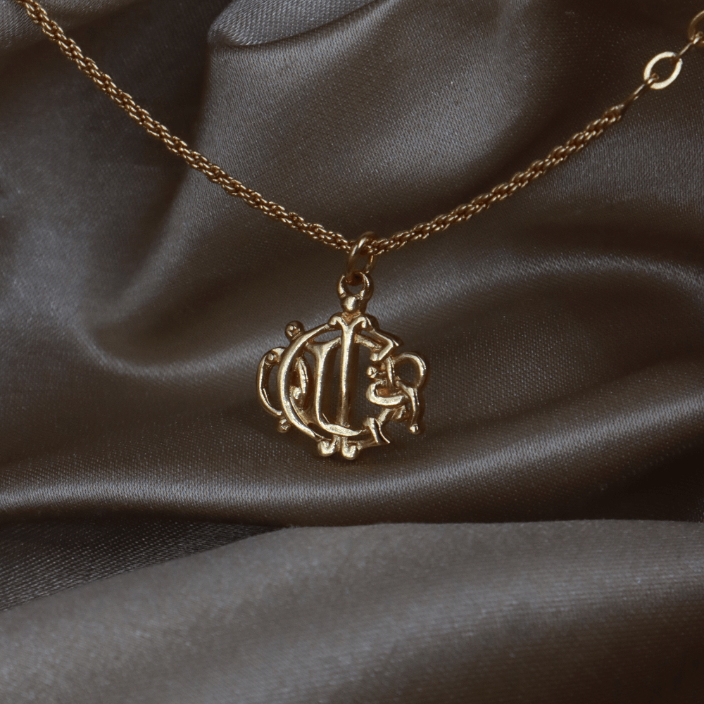 CHRISTIAN DIOR 絕版馬車項鏈 | 稀有收藏品 - Vintasy項鏈