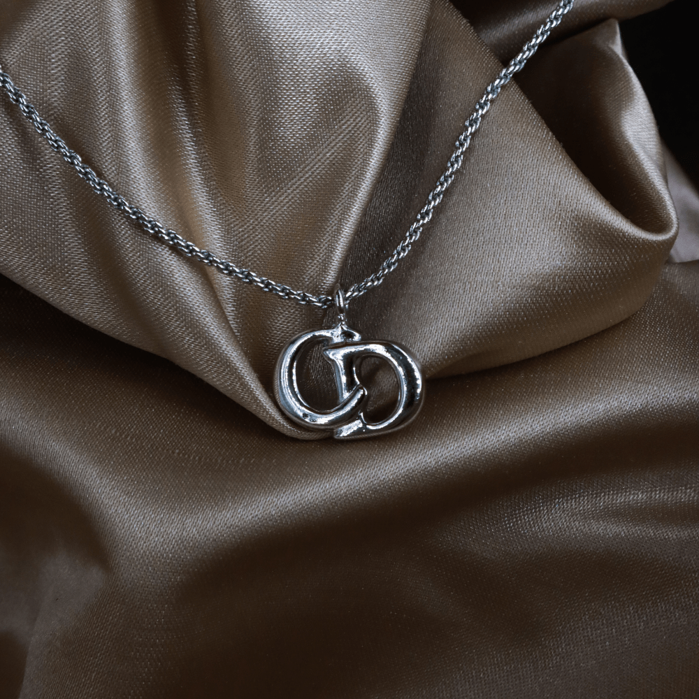 CHRISTIAN DIOR 簡約吊墜項鏈 - Vintasy項鏈