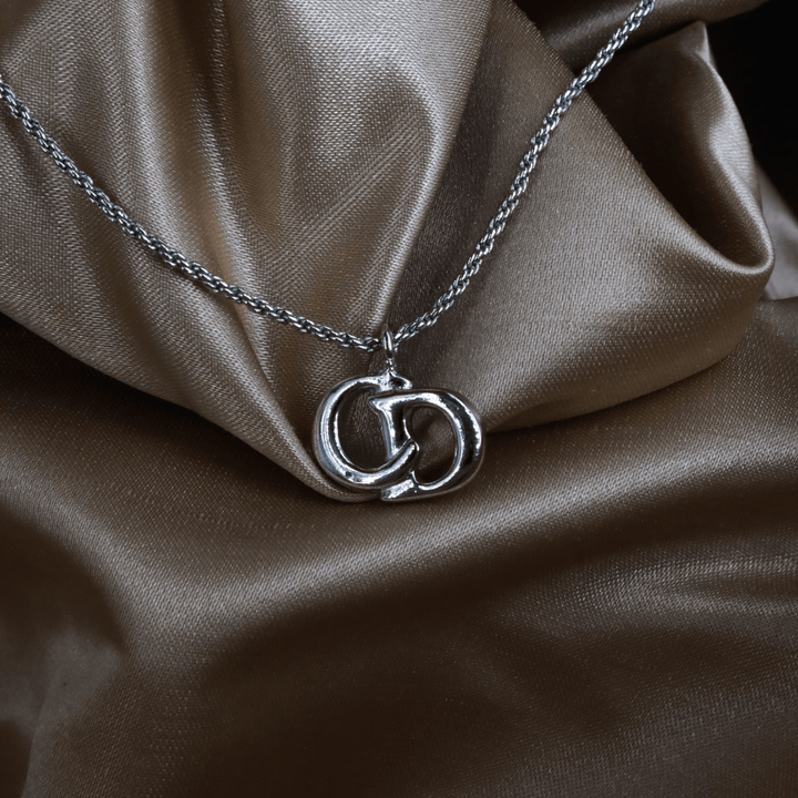 CHRISTIAN DIOR 簡約吊墜項鏈 - Vintasy項鏈