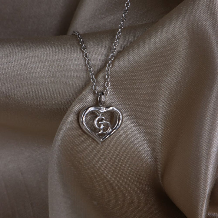 CHRISTIAN DIOR 簡約心心吊墜項鏈 - Vintasy