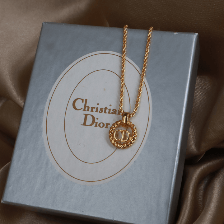 CHRISTIAN DIOR 麻花吊墜項鏈|經典之作 |未使用附原盒 - Vintasy項鏈