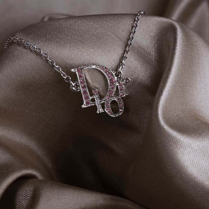 CHRISTIAN DIOR 粉紅閃石吊墜手鏈 | 熱賣手鏈第一位! - Vintasy項鏈