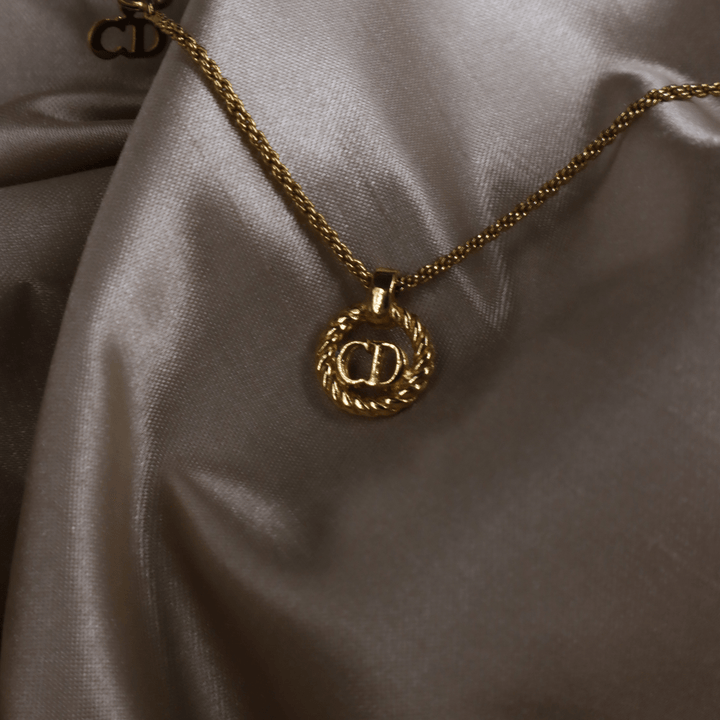 CHRISTIAN DIOR 麻花吊墜項鏈|經典之作 - Vintasy項鏈